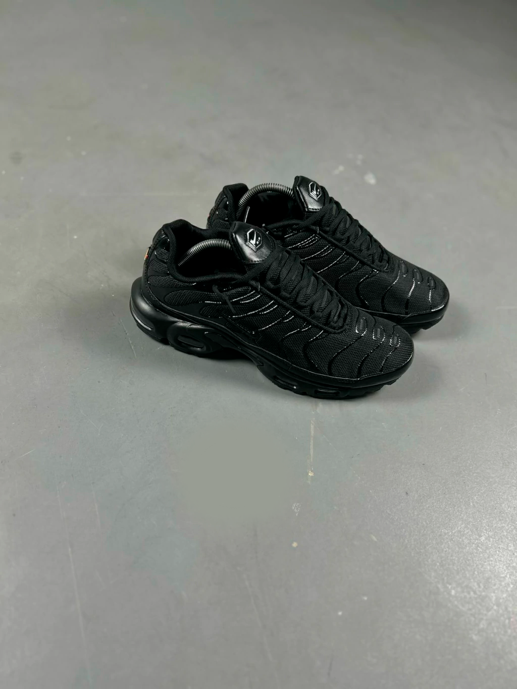 TÊNIS NK AIR MAX TN TRIPLE BLACK