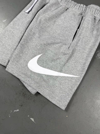 BERMUDA MOLETOM NK BIG SWOOSH